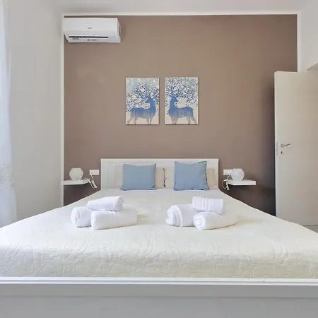 Vicino Ospedale Gemelli - Ampio E Confortevole Con Giardino Privato *