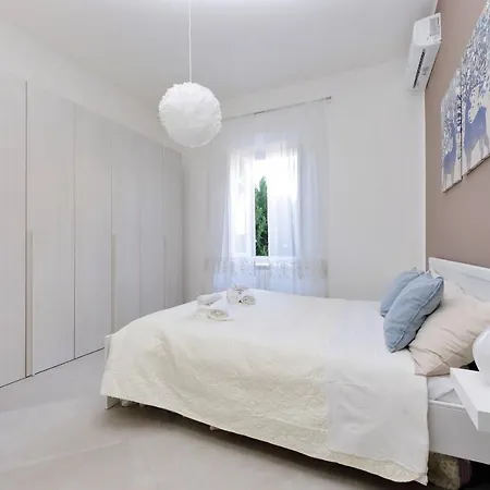 Vicino Ospedale Gemelli - Ampio E Confortevole Con Giardino Privato Rom