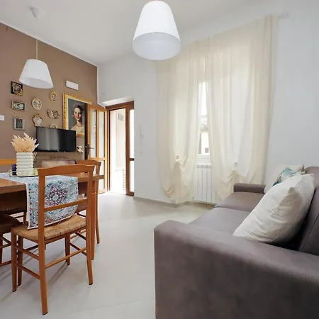 Vicino Ospedale Gemelli - Ampio E Confortevole Con Giardino Privato * Roma